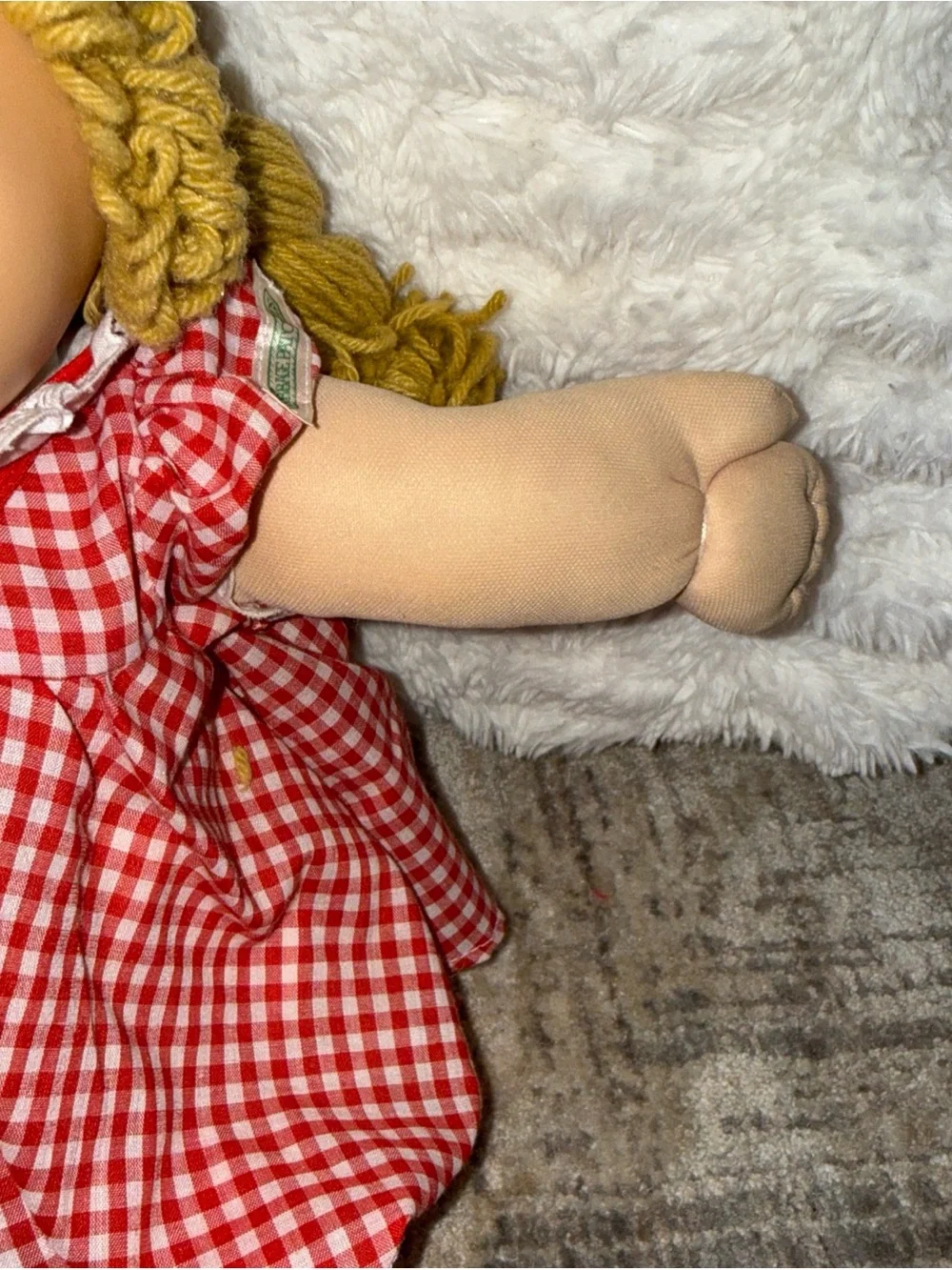 Vintage cabbage patch doll blond hair 1985 red checkered dress